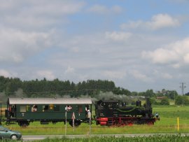 Eröffnungszug zwischen Grafing und Halfing